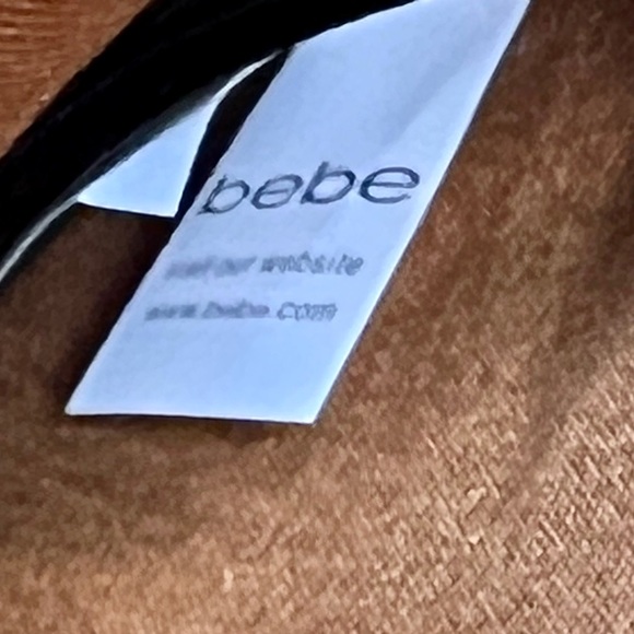 bebe Sophia chain crossbody - Picture 10 of 16